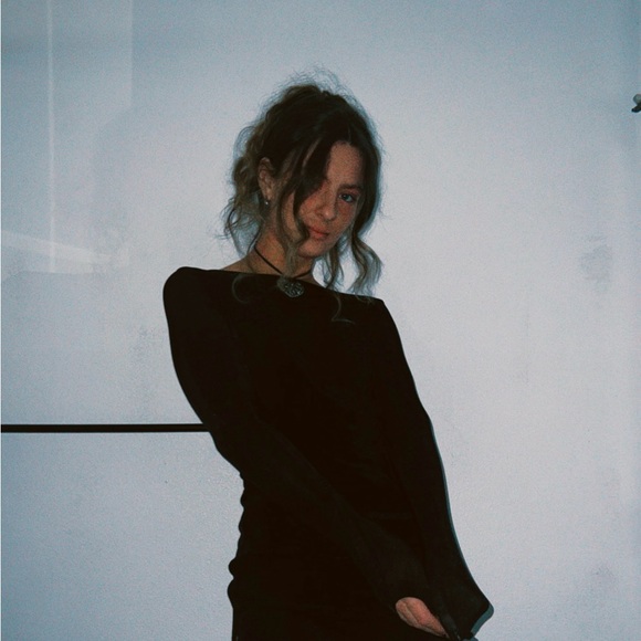 Meet your Posher, Hannah - Picture 1 of 1